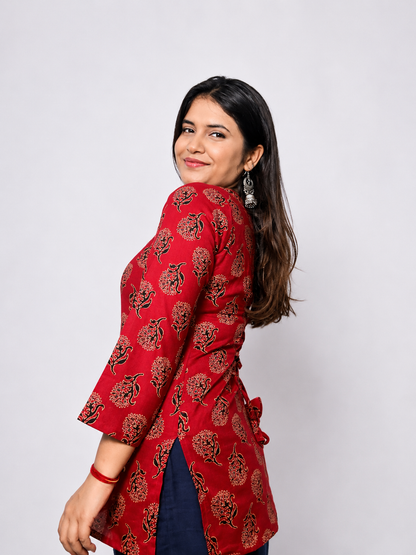 Gulaabo- Red Notch Neck Short Kurti
