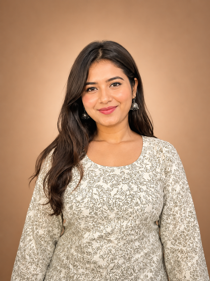 Saanvi- White Bell Sleeves Corset Back Kurti
