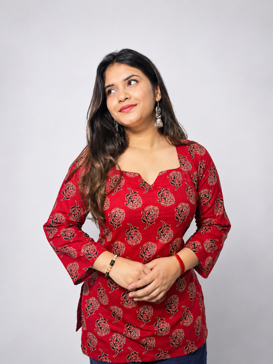 Gulaabo- Red Notch Neck Short Kurti
