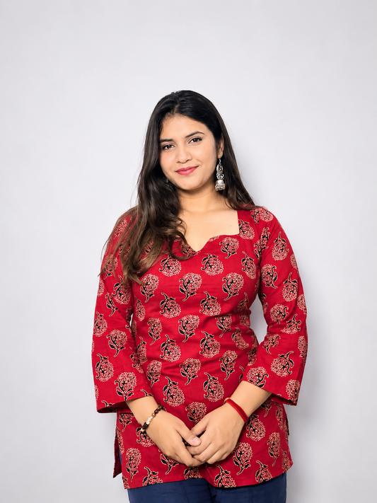 Gulaabo- Red Notch Neck Short Kurti
