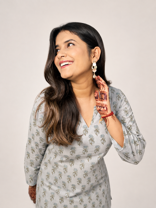 Inayat - Grey V Neck Short Kurti
