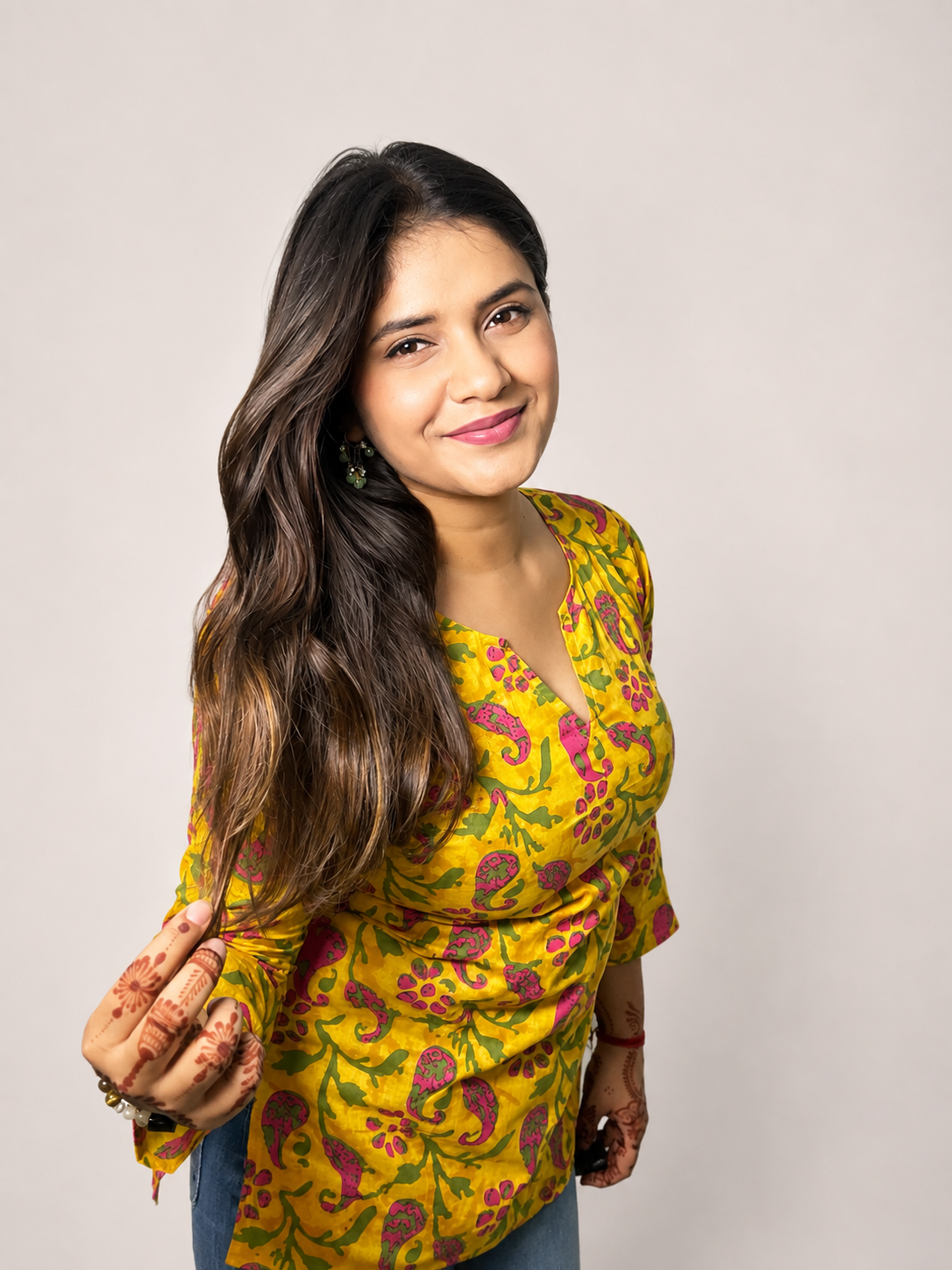 Siya - Yellow V Neck Short Kurti
